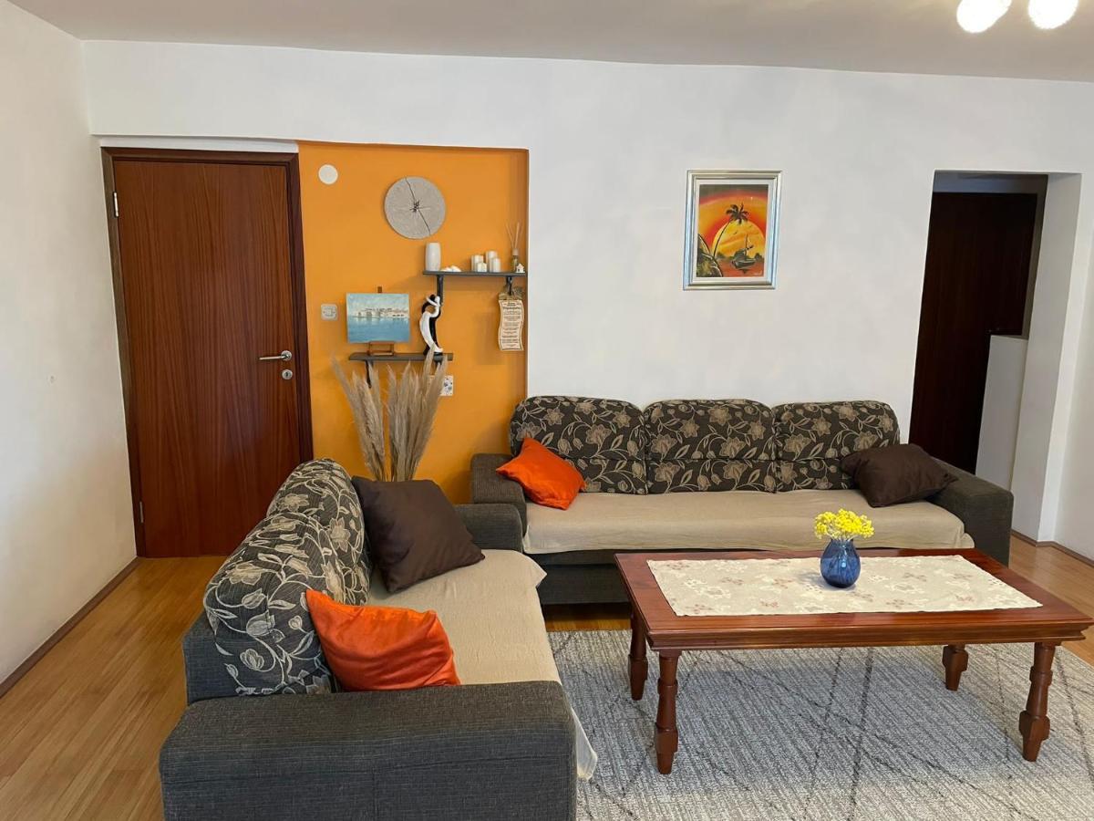 Apartment Finally Kaštel Stari Buitenkant foto